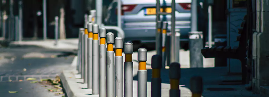 Safe and Convenient Retractable Barrier Column Systems for Properties in Bonita Springs, FL